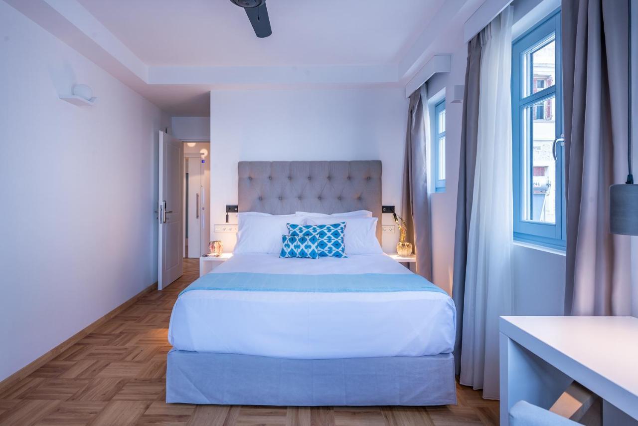 Shapes Luxury Suites Ermoupoli Ngoại thất bức ảnh