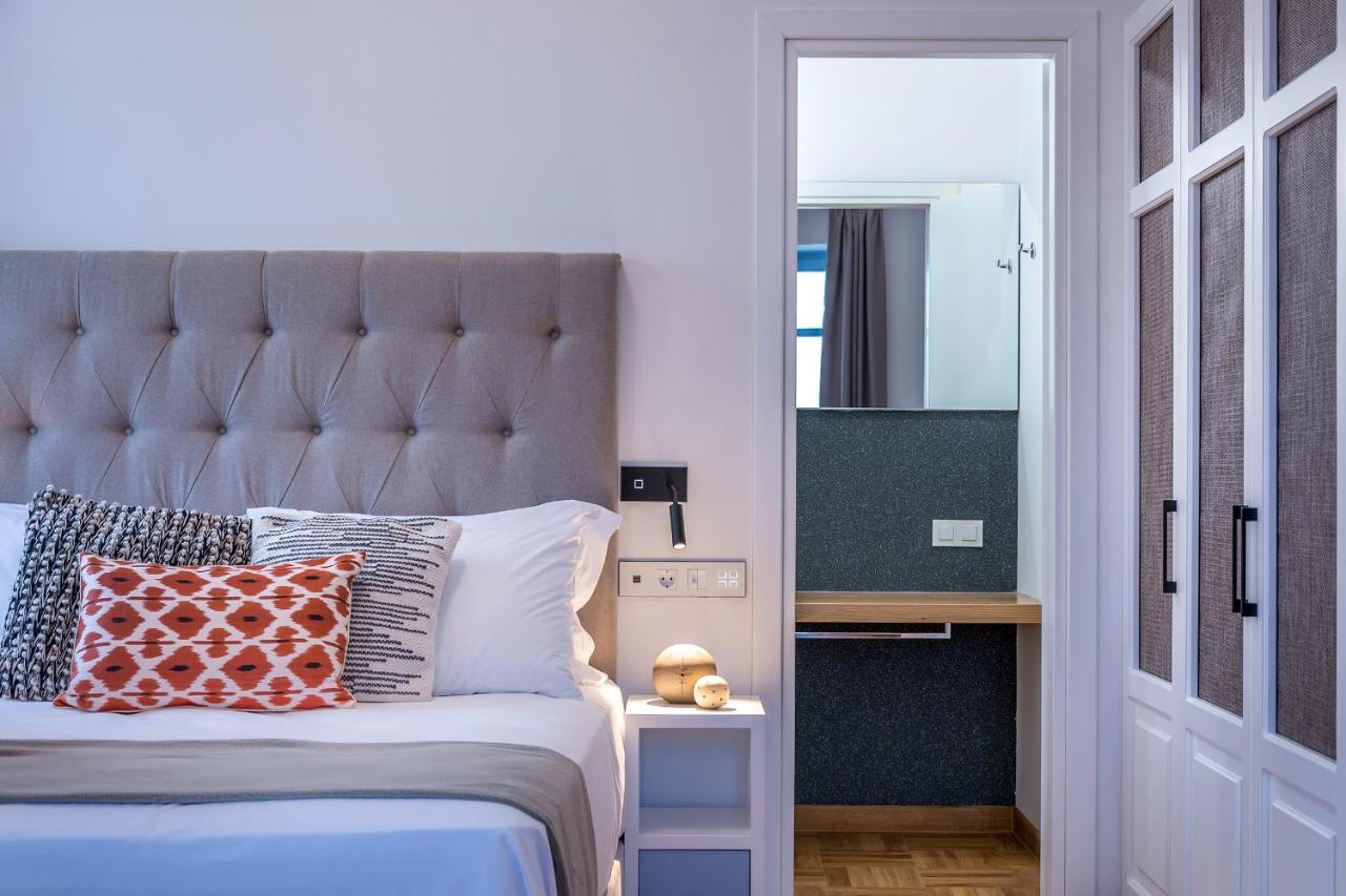 Shapes Luxury Suites Ermoupoli Ngoại thất bức ảnh